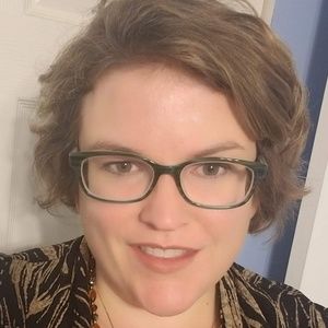 Meet your Posher, Rebecca